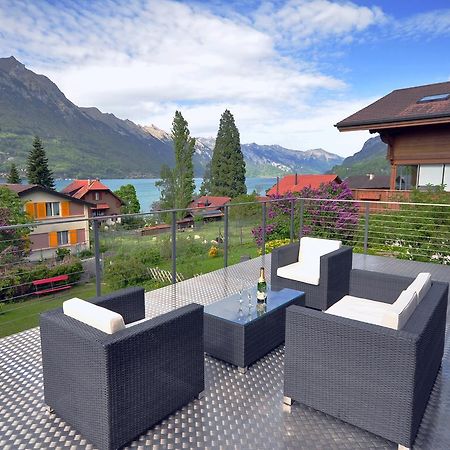 Lake View Chalet Bönigen エクステリア 写真