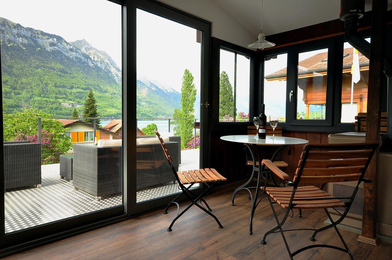 Lake View Chalet Bönigen エクステリア 写真